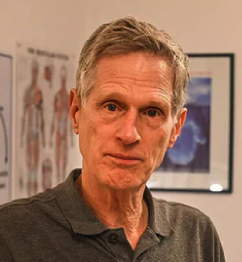 Dr. Müller - Orthopedist